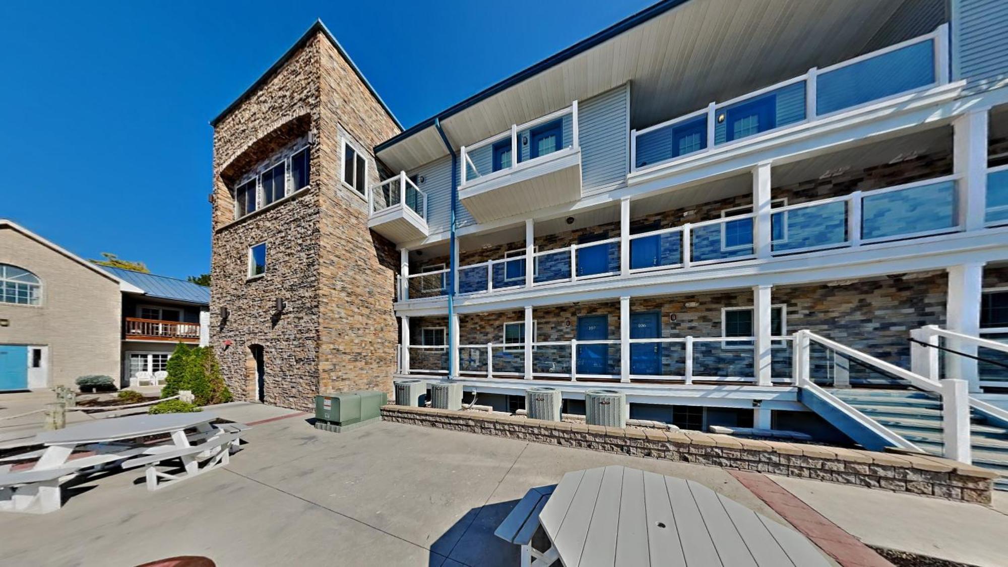 Put-In-Bay Waterfront Condo #107 Exterior photo